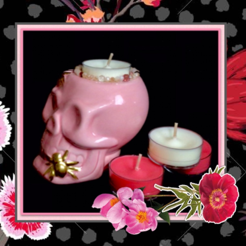 Skull Candle Set - Picture 4 of 4